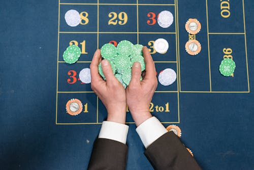 mobile_gambling.jpg