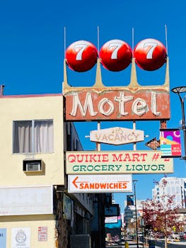 casino-themed-slot-machine