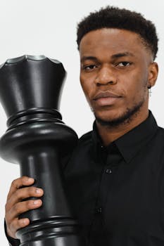 poker-players-concentrating