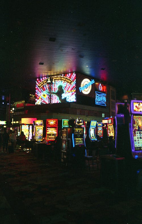 pexels-casino-money